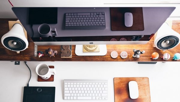 Espace de travail de Christiane Angibous-Esnault - Romancière